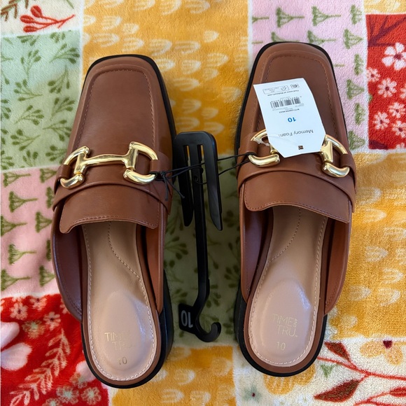 Time and Tru Shoes - ❤️Time&Tru Women's Backless Loafer Size 10 NWT MemoryFoam 
 Brown&Gold Horsebit